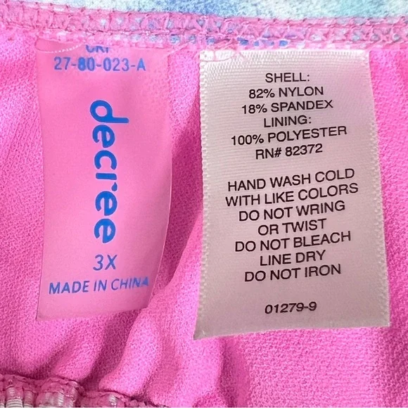 Decree Size 3X Tie Dye Ruffle Hem Tie Front Bikini Padded Top w/Side Wir… - Picture 10 of 11